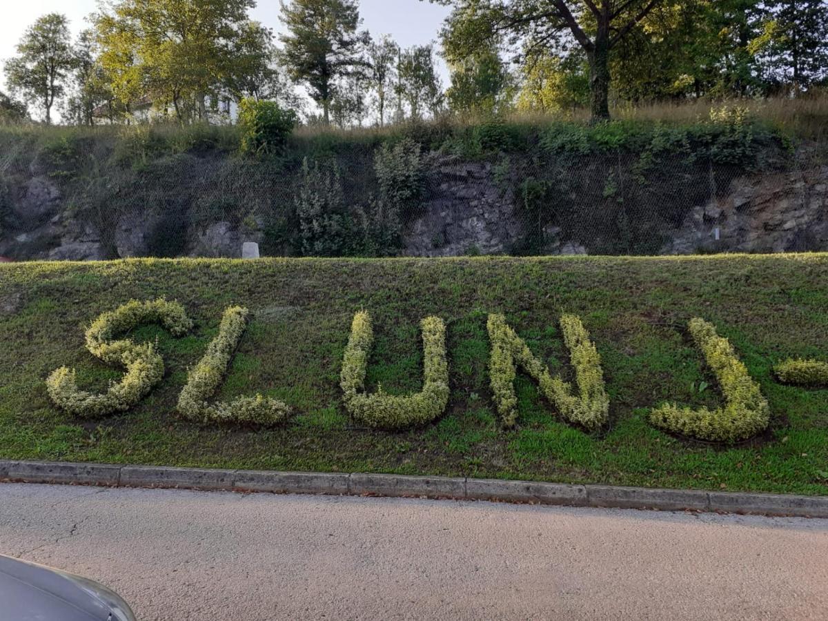 Vila Kuca Za Odmor Luna Slunj Exteriér fotografie