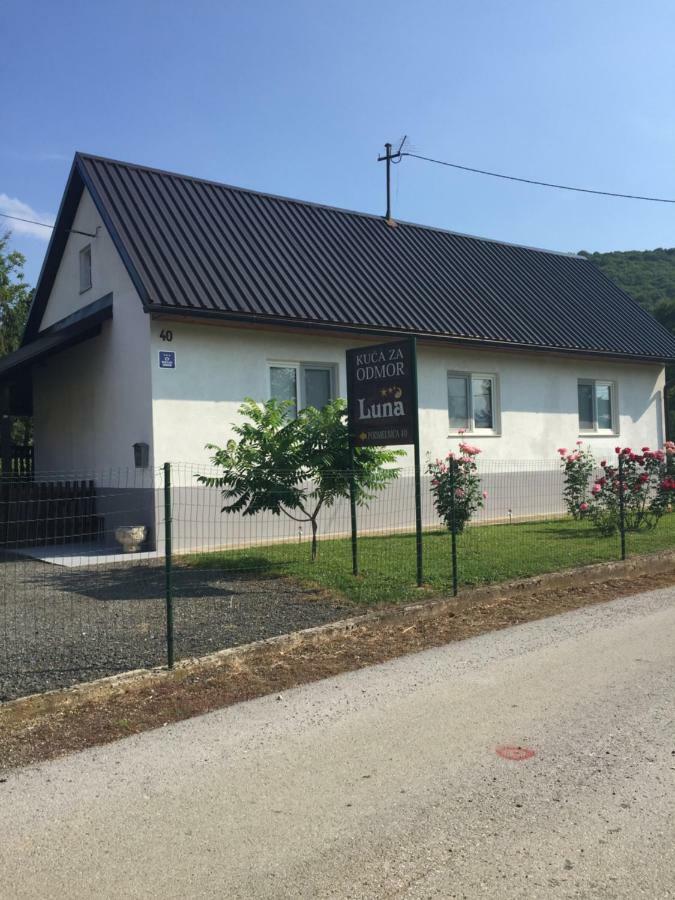 Vila Kuca Za Odmor Luna Slunj Exteriér fotografie