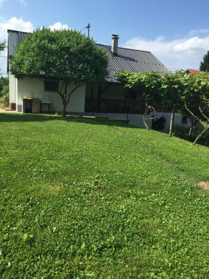 Vila Kuca Za Odmor Luna Slunj Exteriér fotografie