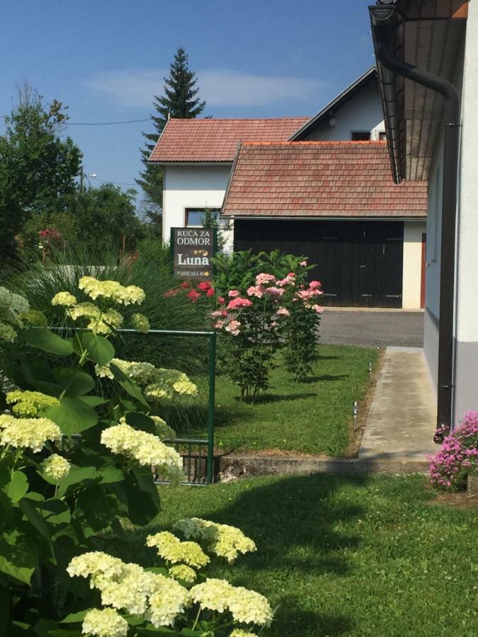 Vila Kuca Za Odmor Luna Slunj Exteriér fotografie
