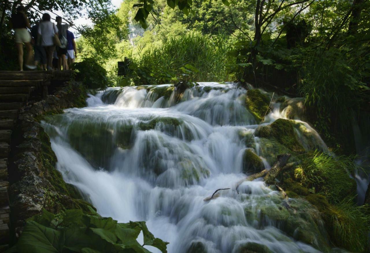 Vila Kuca Za Odmor Luna Slunj Exteriér fotografie