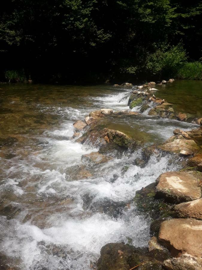 Vila Kuca Za Odmor Luna Slunj Exteriér fotografie